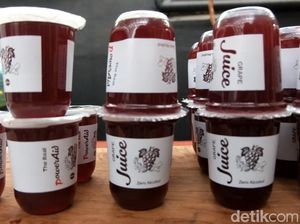 Minuman Olahan Buah Anggur Khas Probolinggo, Menyegarkan-Bervitamin Minuman Olahan Buah Anggur Khas Probolinggo, Menyegarkan-Bervitamin