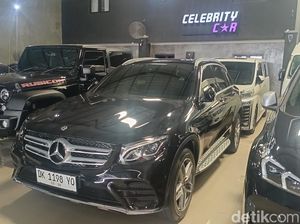 Showroom Mobil Mewah Bekas Hadapi PPN 12% di Tengah Lesunya Penjualan Showroom Mobil Mewah Bekas Hadapi PPN 12% di Tengah Lesunya Penjualan