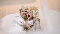 Potret Pernikahan Oza Rangkuti dan Aisha Lahtiba, Segini Maskawinnya