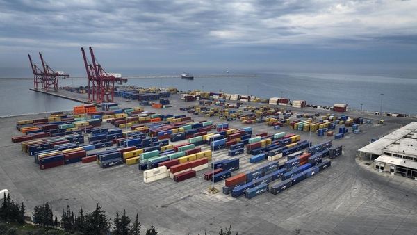 Pelabuhan Latakia Suriah Kembali Beroperasi Setelah Hancur Dibom Israel
