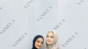7 Foto Gaya Faby Marcelia Hadiri Kajian, Bikin Pangling Pakai Hijab