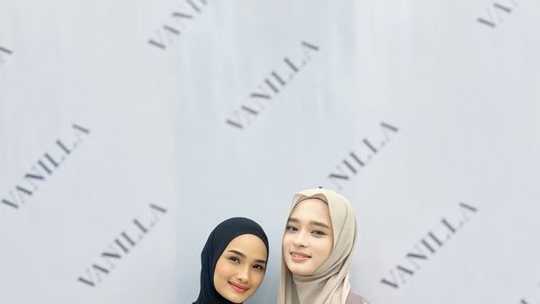 7 Foto Gaya Faby Marcelia Hadiri Kajian, Bikin Pangling Pakai Hijab