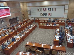 Korban Penganiayaan Anak Bos Toko Roti Audiensi dengan Komisi III DPR