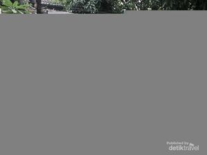 Mencicipi Jajanan Lama Rasa Baru di Bandung Mencicipi Jajanan Lama Rasa Baru di Bandung