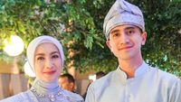 7 Foto Desy Ratnasari Jadi Among Tamu Pernikahan Putri Zulhas, Bak Tak Menua