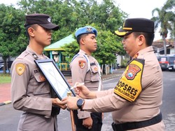 Bhabinkamtibmas di Madiun Dipecat karena Terbukti Edarkan Narkoba