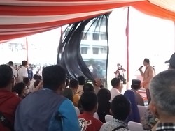 Layar Ambruk Saat AHY-ARA Resmikan Rusun Rancaekek