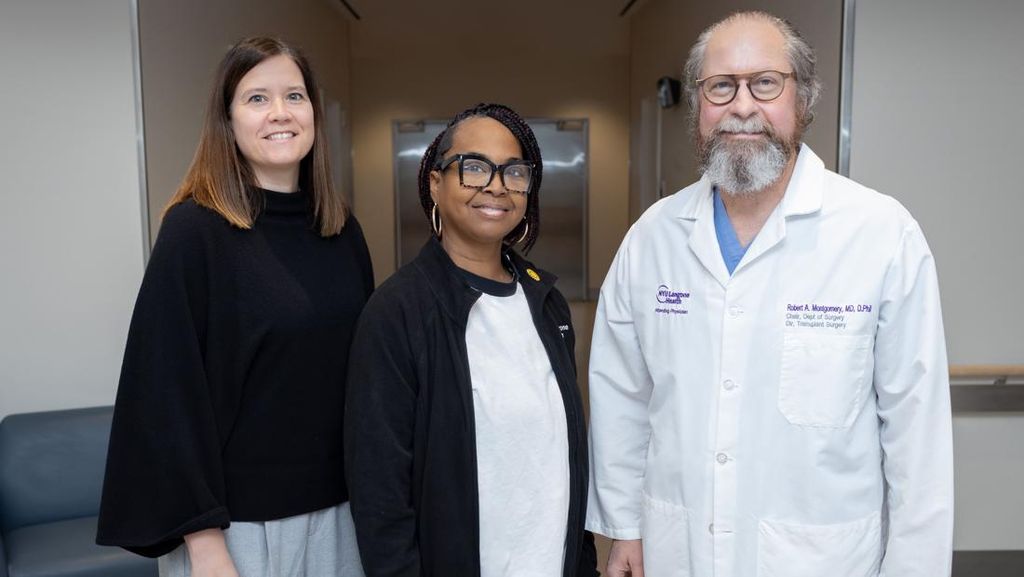 Potret Wanita AS Jalani Operasi Transplantasi Ginjal Babi Potret Wanita AS Jalani Operasi Transplantasi Ginjal Babi