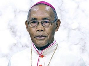 Uskup Emeritus Keuskupan Bogor Michael Angkur Wafat di Labuan Bajo Uskup Emeritus Keuskupan Bogor Michael Angkur Wafat di Labuan Bajo