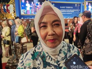 Kepala BMKG Dwikorita Wanti-wanti Cuaca Ekstrem di Jawa-Bali Saat Nataru Kepala BMKG Dwikorita Wanti-wanti Cuaca Ekstrem di Jawa-Bali Saat Nataru