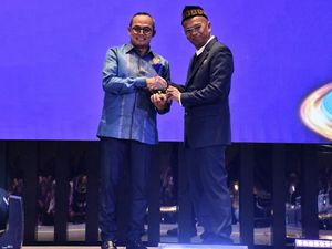 BNI Raih Penghargaan Anugerah Kualifikasi Informatif BUMN dari KIP