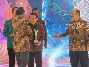 Pemprov Jambi Terima APBD Award 2024, Al Haris: Kita Kelola Tepat Sasaran Pemprov Jambi Terima APBD Award 2024, Al Haris: Kita Kelola Tepat Sasaran