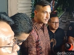 Hamish Daud Kumpulkan Bukti Dugaan Pencemaran Nama Baik