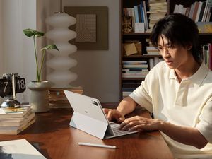 Huawei MatePad 12 X Lebih dari Laptop, Layar Ultra Bright & Stylish Huawei MatePad 12 X Lebih dari Laptop, Layar Ultra Bright & Stylish