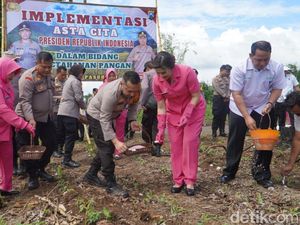 Polres Pasuruan Wujudkan Ketahanan Pangan Lewat Kampung Pekarangan Bergizi Polres Pasuruan Wujudkan Ketahanan Pangan Lewat Kampung Pekarangan Bergizi