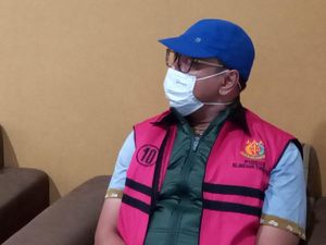 Mantan Kacab BSI Mataram Tersangka Korupsi KUR Ditangkap di Semarang Mantan Kacab BSI Mataram Tersangka Korupsi KUR Ditangkap di Semarang