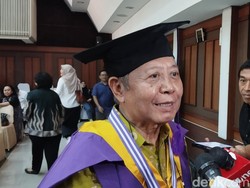 Berbagai Kegiatan di Sekolah Lansia Jaksel, Ada Jenjang S1 hingga S3