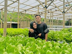 Cerita Inspiratif Koko Ari Pesepakbola Sekaligus Petani Hidroponik Cerita Inspiratif Koko Ari Pesepakbola Sekaligus Petani Hidroponik