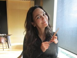 Luna Maya Lebaran di Bali, Bareng Keluarga Maxime Bouttier?