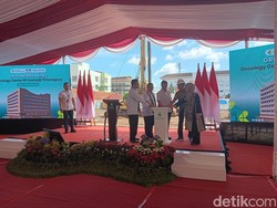 Menkes Groundbreaking Oncology Center RSST Klaten Rp 500 Miliar
