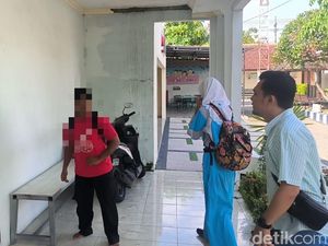 5 Fakta Heboh Sejoli Pelajar Gresik Digerebek Mesum di Toilet Musala 5 Fakta Heboh Sejoli Pelajar Gresik Digerebek Mesum di Toilet Musala