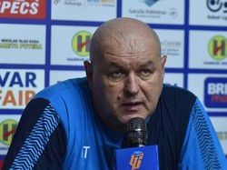 Persib Puncaki Klasemen Liga 1, Bojan Hodak: Jalan Masih Panjang!