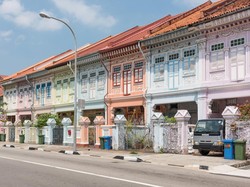 Mengenal Rumah Peranakan Singapura yang Bikin Bandara Phuket Diolok Warga