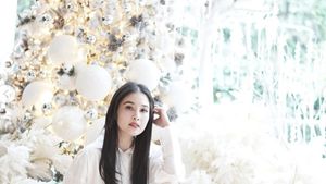 Foto Pohon Natal Mewah Sandra Dewi dari Tahun ke Tahun Sebelum Suami Dipenjara