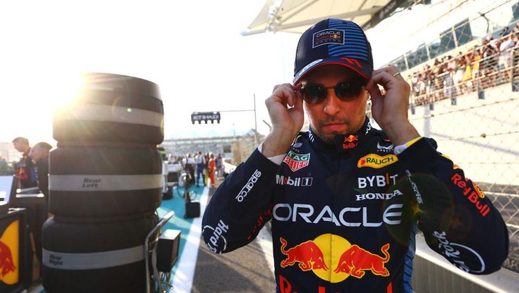 Sergio Perez Resmi Lepas Seragam Red Bull