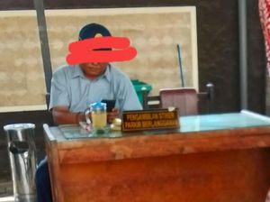 Curhat Penderita Katarak Tak Dibantu Isi Formulir di Samsat Kota Pasuruan Curhat Penderita Katarak Tak Dibantu Isi Formulir di Samsat Kota Pasuruan