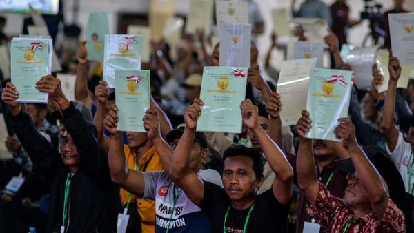 Antusias Warga Serang Terima Sertifikat Tanah