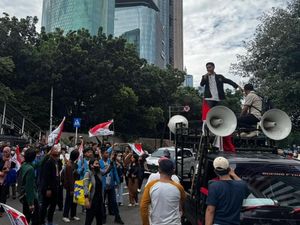 Bemnus Jakarta Demo di Depan KPK, Desak Harun Masiku Segera Ditangkap Bemnus Jakarta Demo di Depan KPK, Desak Harun Masiku Segera Ditangkap