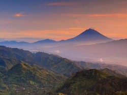 Pesona Bukit Khayangan Jambi yang Dapat Julukan Negeri di Atas Awan Pesona Bukit Khayangan Jambi yang Dapat Julukan Negeri di Atas Awan