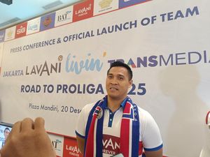 Kapten LavAni Livin Transmedia Girang Setim dengan Olimpian AS Kapten LavAni Livin Transmedia Girang Setim dengan Olimpian AS