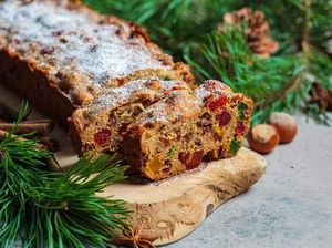 5 Fakta Fruitcake, Kue Natal yang Awet Meski Disimpan Setahun 5 Fakta Fruitcake, Kue Natal yang Awet Meski Disimpan Setahun