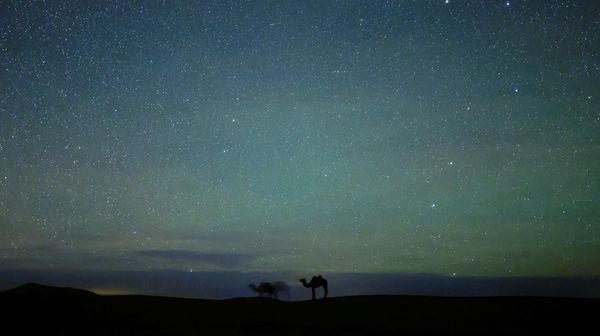 Indahnya Langit Bertabur Bintang di Gurun Sahara