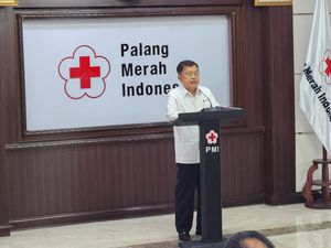 JK Sudah Terima Surat dari Menkum yang Akui Dirinya Ketum PMI Terpilih JK Sudah Terima Surat dari Menkum yang Akui Dirinya Ketum PMI Terpilih