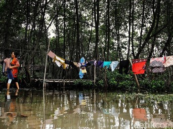 Kampung Sembilangan yang Tergusur Oleh Perubahan Iklim