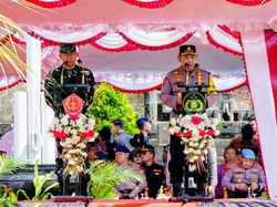 Kapolri-Panglima TNI Pimpin Apel Gelar Pasukan Operasi Lilin 2024 di Bali