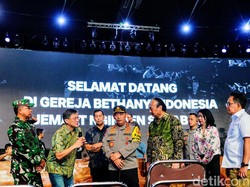 Kapolri-Panglima TNI Pastikan Pengamanan di Gereja Bethany Surabaya