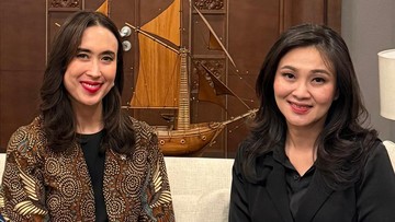 Keren Banget Aksi Free Diving Gubernur Maluku Utara Sherly Tjoanda