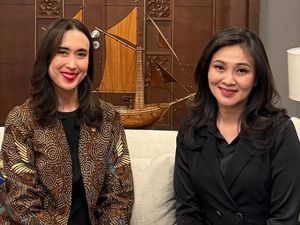 Keren Banget Aksi Free Diving Gubernur Maluku Utara Sherly Tjoanda Keren Banget Aksi Free Diving Gubernur Maluku Utara Sherly Tjoanda