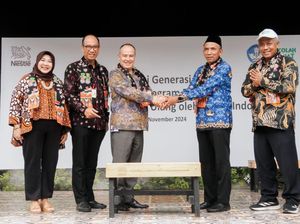 Nestle Indonesia Distribusikan 5.000 Bangku Daur Ulang ke 500 SD di RI