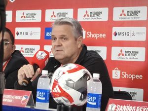 Jelang Lawan Indonesia, Filipina Keluhkan Padatnya Jadwal Laga Piala AFF Jelang Lawan Indonesia, Filipina Keluhkan Padatnya Jadwal Laga Piala AFF