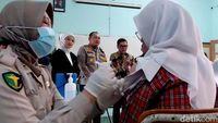Vaksinasi HPV Cegah Kanker Serviks untuk Siswa di Kota Malang