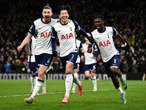 Video: Drama 7 Gol Saat MU Ditendang Tottenham dari Carabao Cup