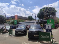 Taksi Online Waswas Jika Tak Masuk Kriteria Penerima BBM Subsidi