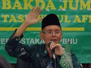 Sosok KH Sholeh Hayat, Ulama NU Asal Jatim yang Tutup Usia Hari Ini Sosok KH Sholeh Hayat, Ulama NU Asal Jatim yang Tutup Usia Hari Ini