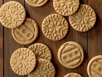 10 Kue Kering yang Jadi Ikon Natal di Mancanegara 10 Kue Kering yang Jadi Ikon Natal di Mancanegara