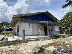 Pergulatan Ahmadiyah Sukabumi dari Diskriminasi hingga ke Bilik Suara Pergulatan Ahmadiyah Sukabumi dari Diskriminasi hingga ke Bilik Suara